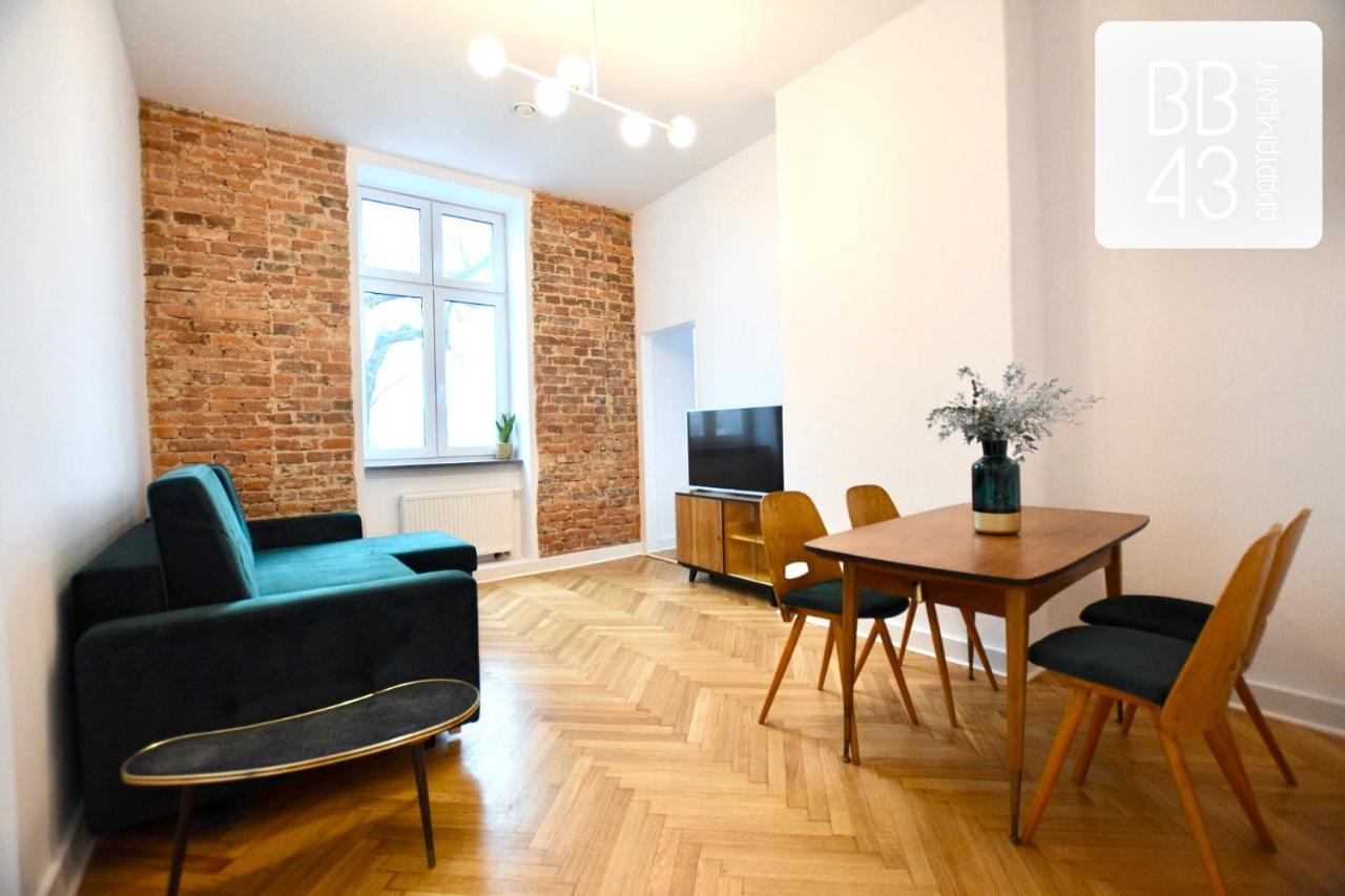 Apartamenty Bb43 别尔斯克-比亚拉 外观 照片