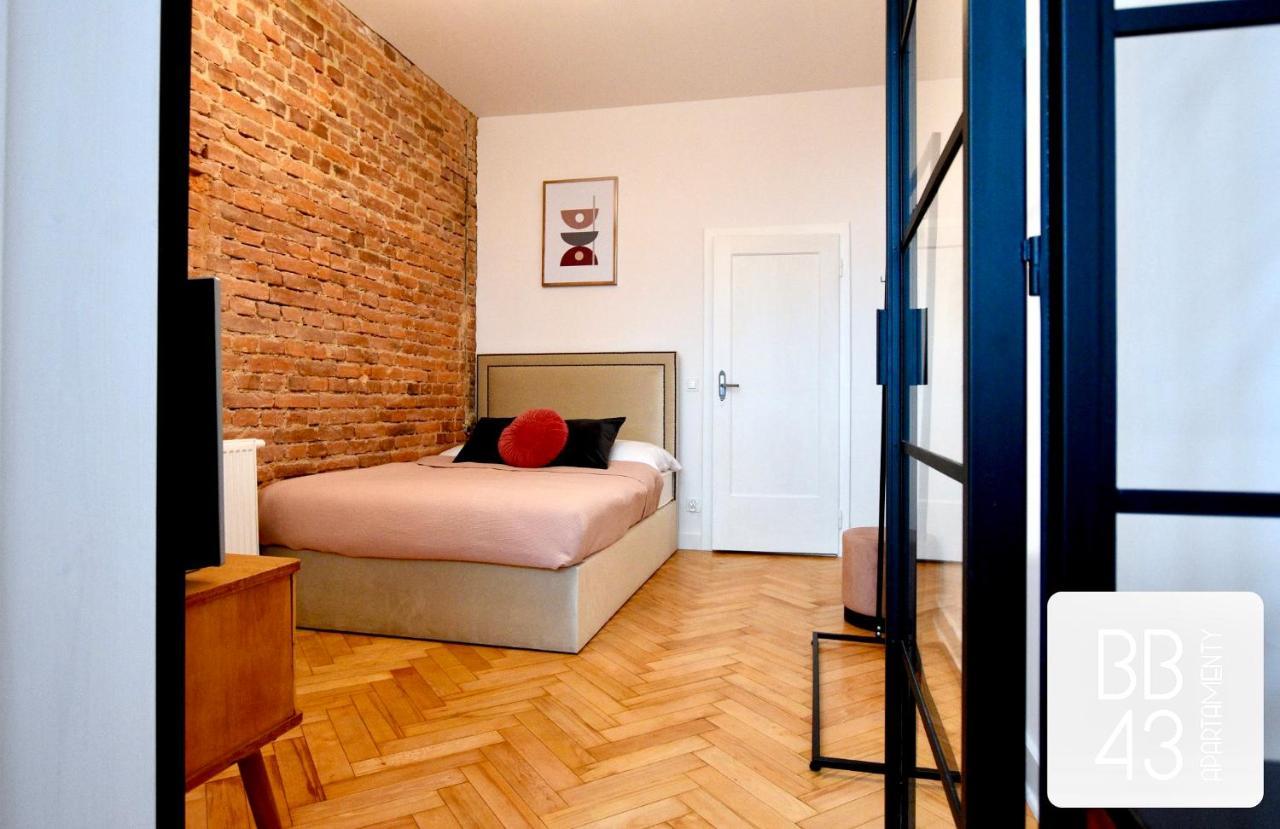 Apartamenty Bb43 别尔斯克-比亚拉 外观 照片